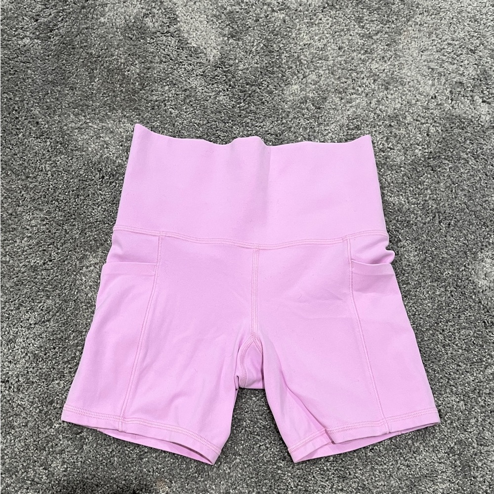 Salutation Stash 5 Short